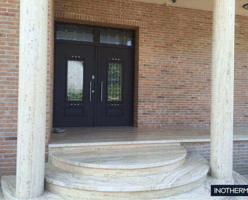 dvokrilna-klasicna-vhodna-vrata_2 (1) (1) (1) (1) (1) (1) (1) haustür mit oberlicht