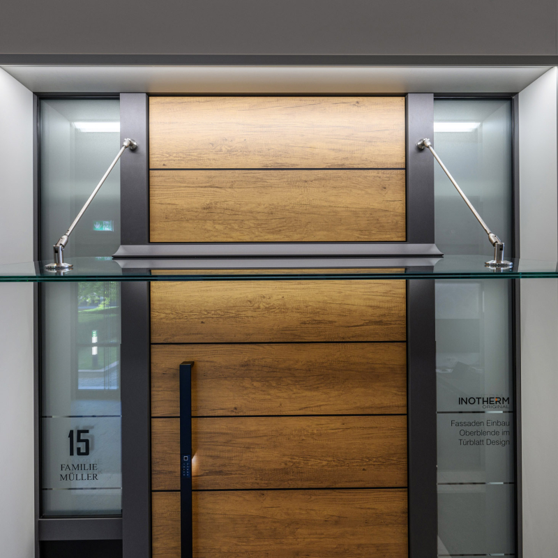 Elegantes Vordach für den Hauseingang