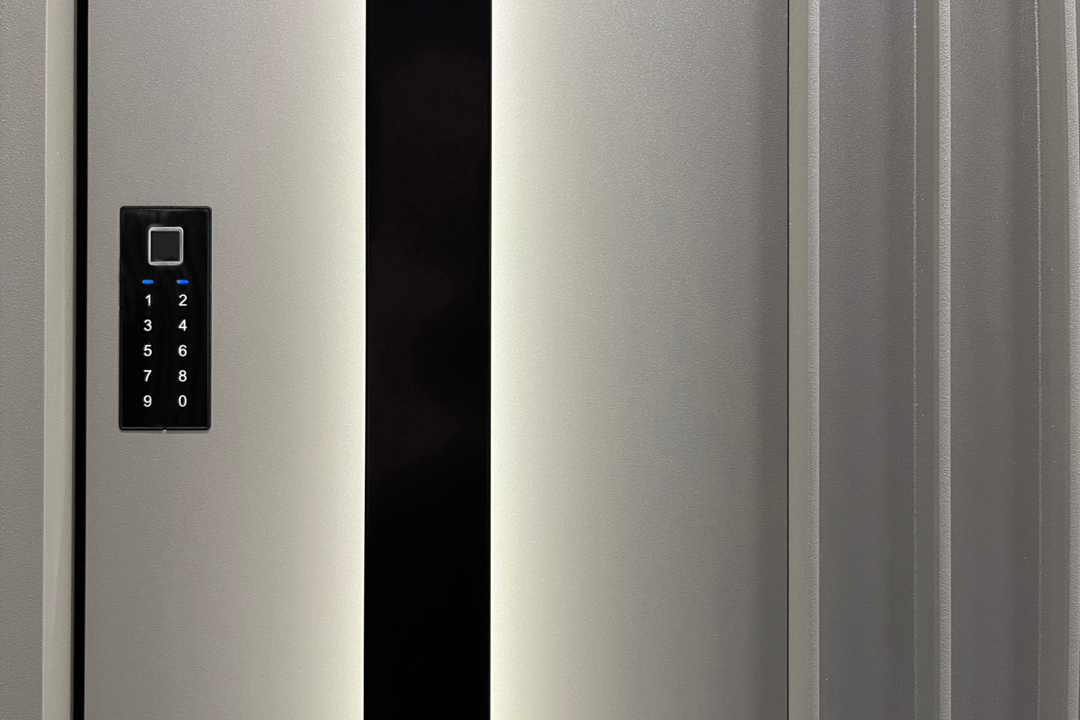 inosmart pametni sistem odklepanja vhodnih vrat