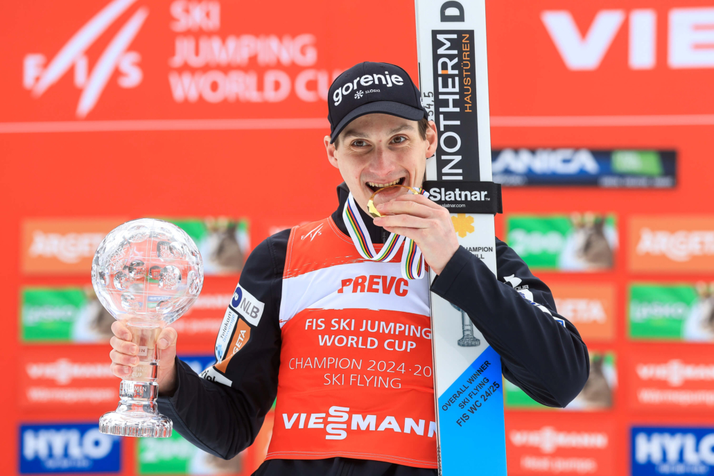 Domen Prevc 2025
